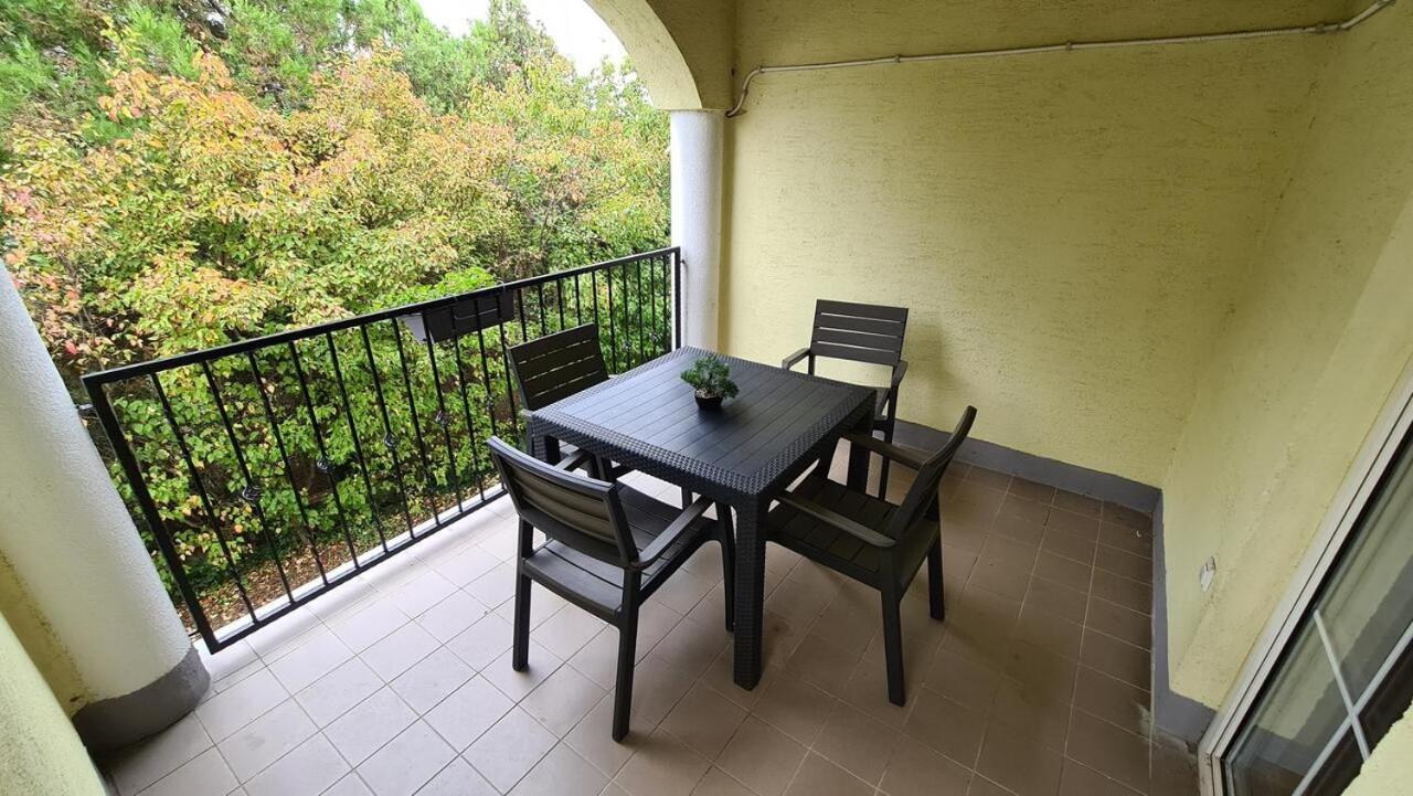 Mediterran Apartman With Pool Siófok Exteriér fotografie